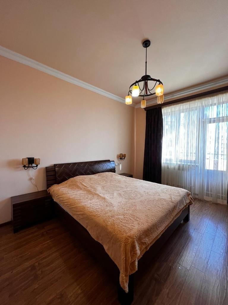 Apartment Sweet *